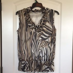 Women’s sleeveless top